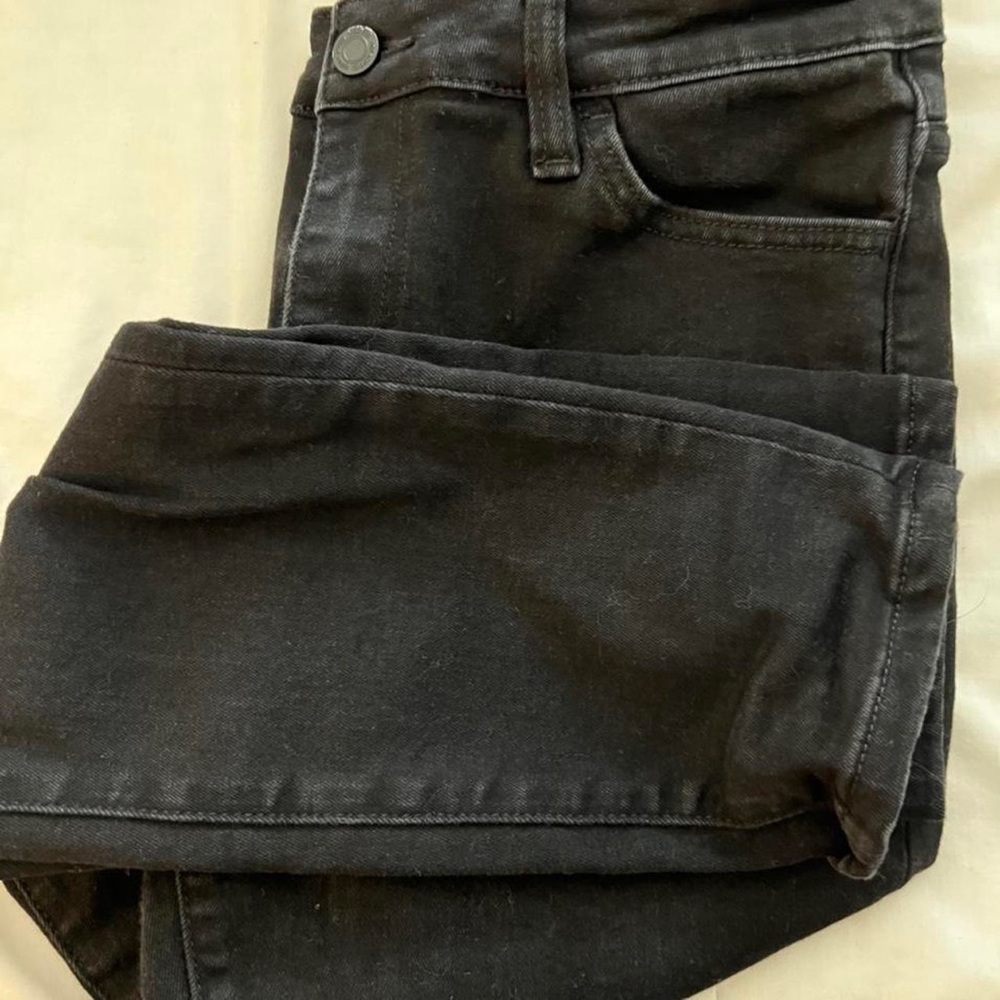 Vervet lightly distressed black skinny jean